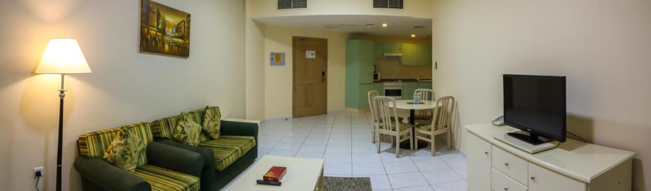 Wescott Pearl Hotel Apartments Dubai Exterior foto